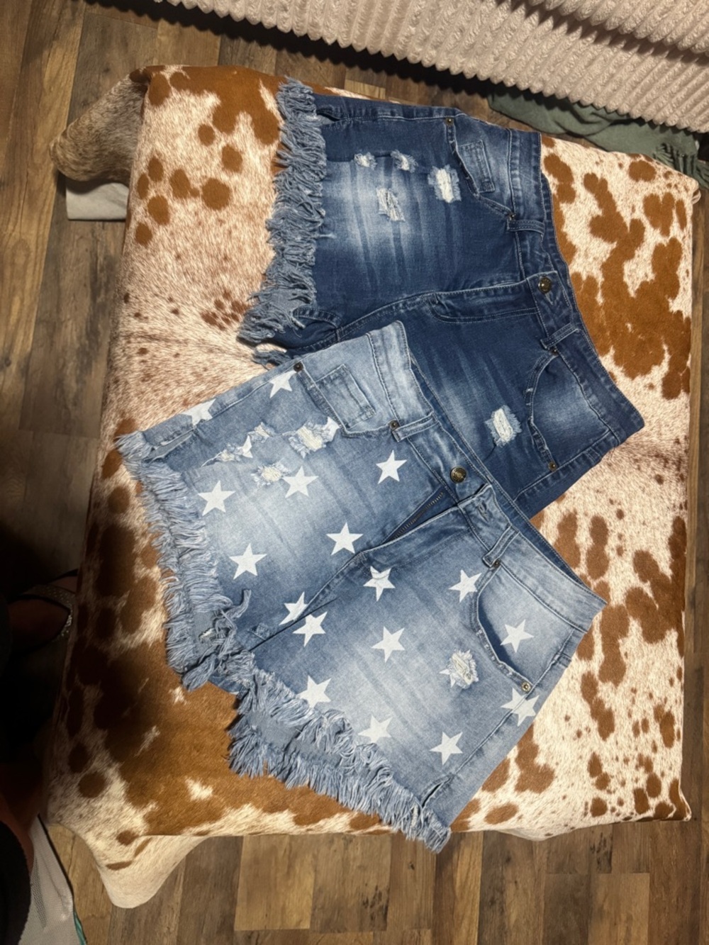 **Bundle** Blue Star & Distressed Denim Shorts Duo